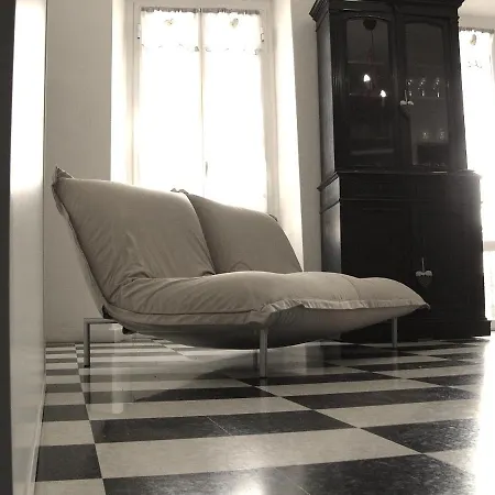 Maison Julien 3 * 멍똥