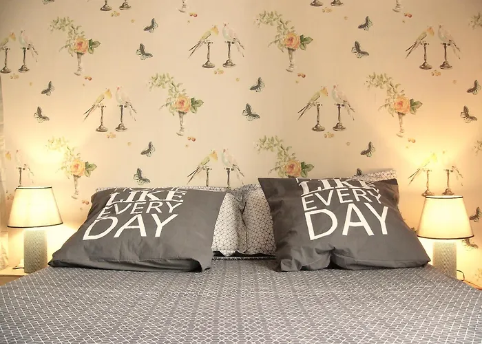 Maison Julien 3 *